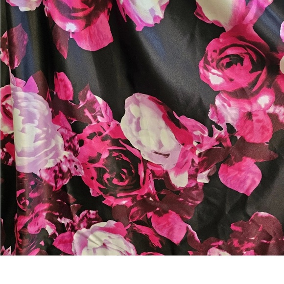 Jump Apparel Vibrant Pink and Black Dress - Picture 3 of 6